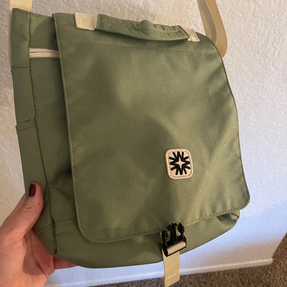 Walker family goods messenger bag